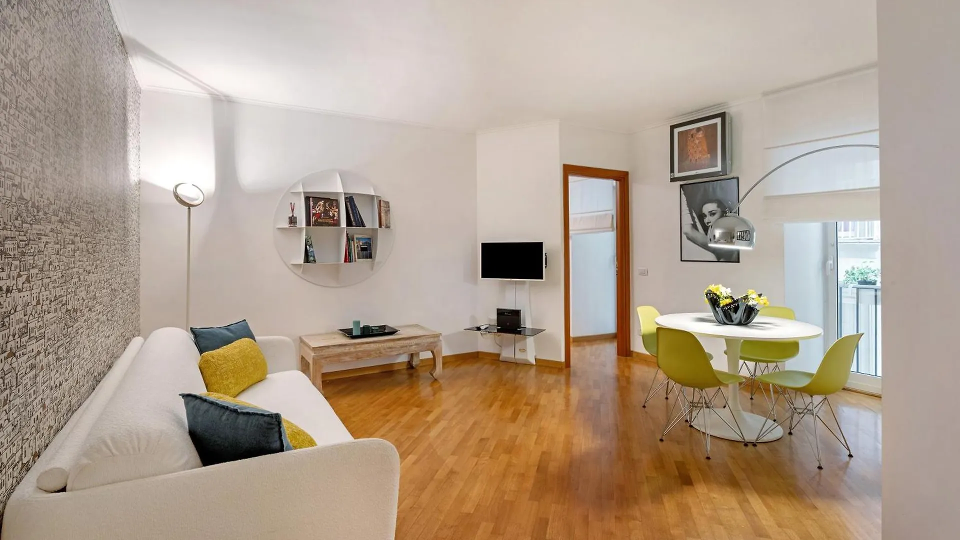 Elegante Dimora A Napoli Centro Apartment
